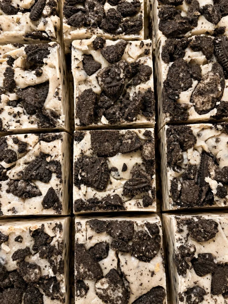 Improved Cookies And Creme Bars — Overhead Alt